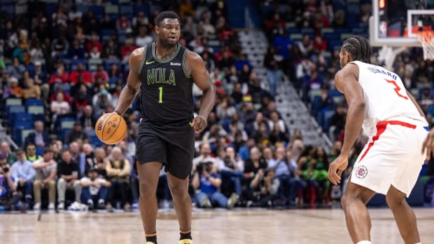 Zion Williamson versus the Los Angeles Clippers.  Zion was injured in the game.